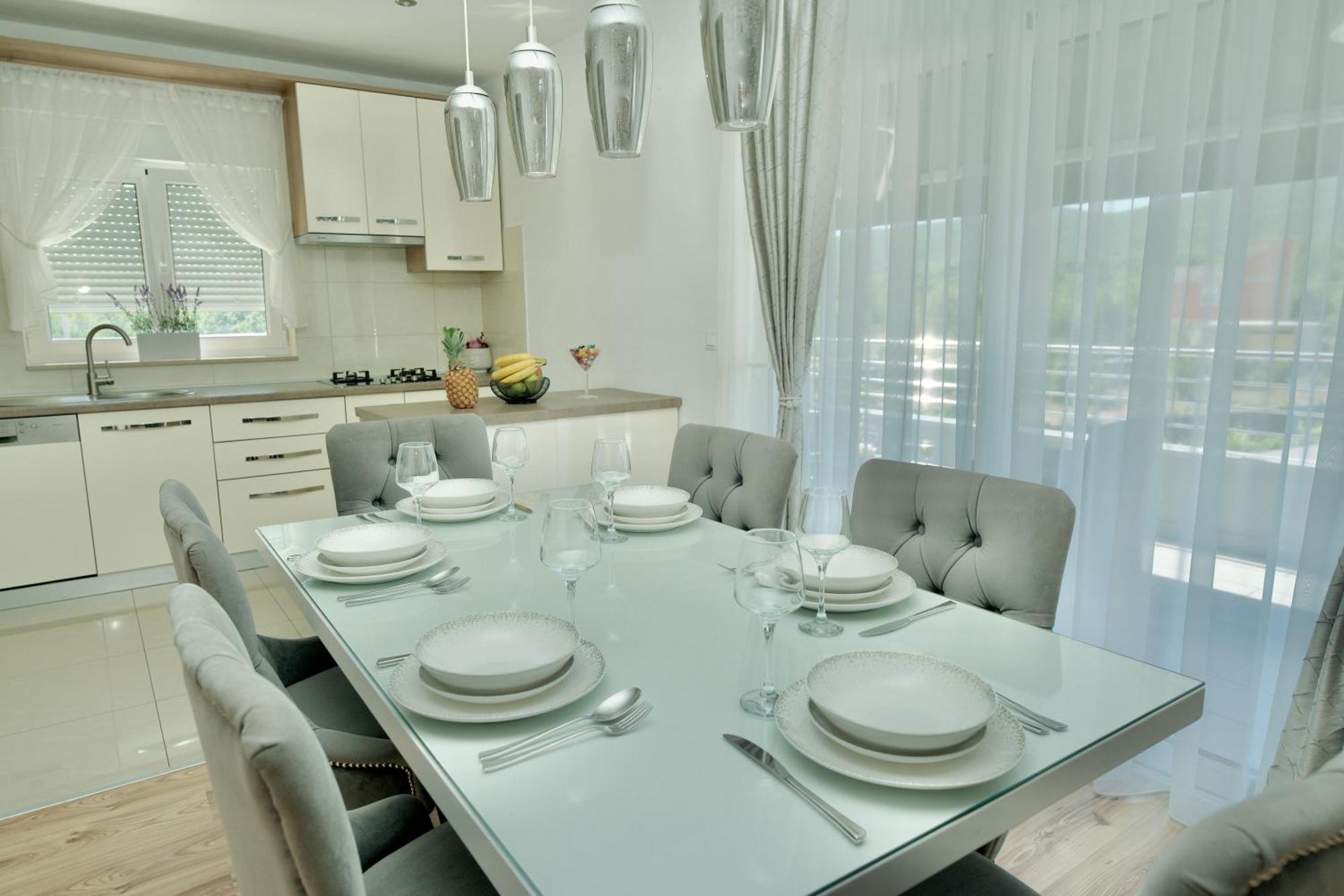 Apartment Lana Bristivica Exterior photo